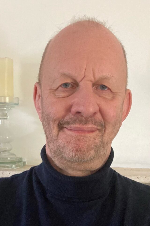 Mike ainsworth, keynote speaker, looking at camera