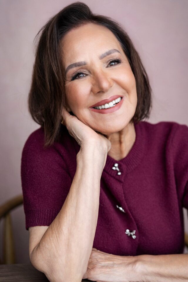 Arlene Phillips Headshot