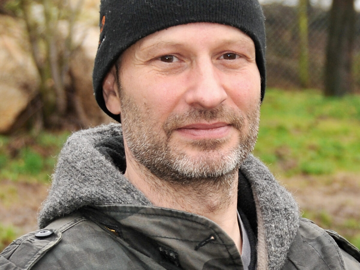 Book Benjamin Mee, Motivational Speaker via The Speakers Agency