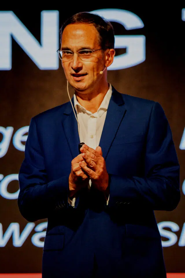 Daniel Bobroff
