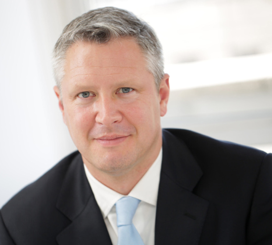 James Hardy keynote speaker on business and managing and adapting to change