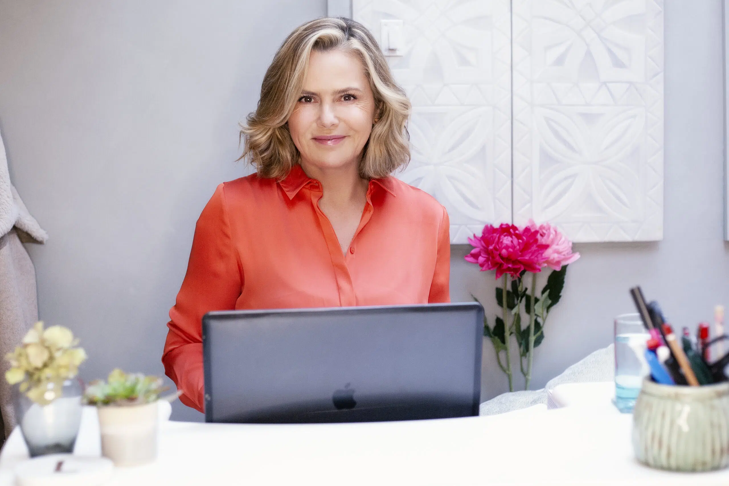 Liz Earle