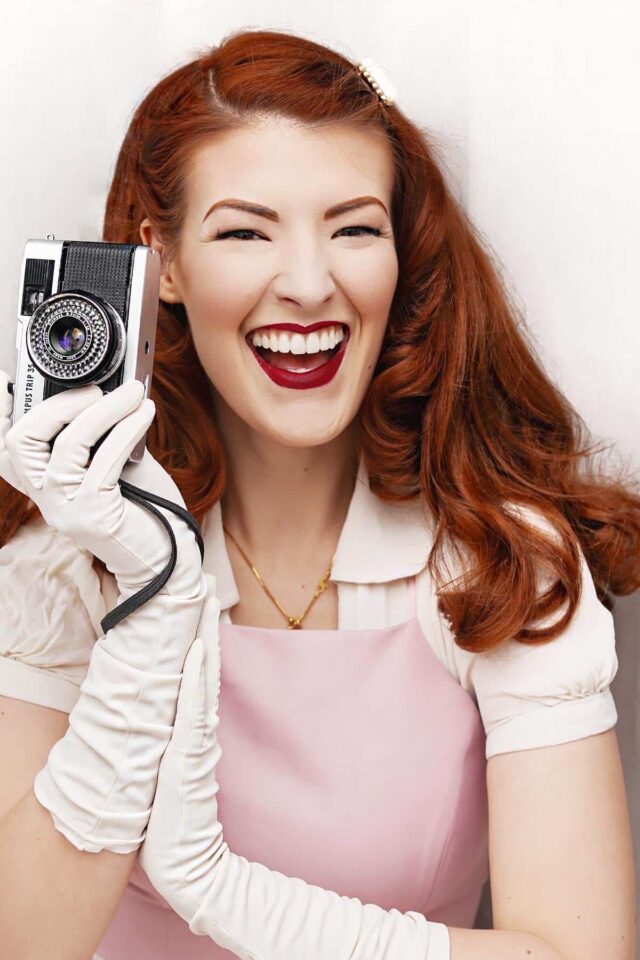 Jessica Kellgren-Fozard LGBTQ+ speaker and disability speaker