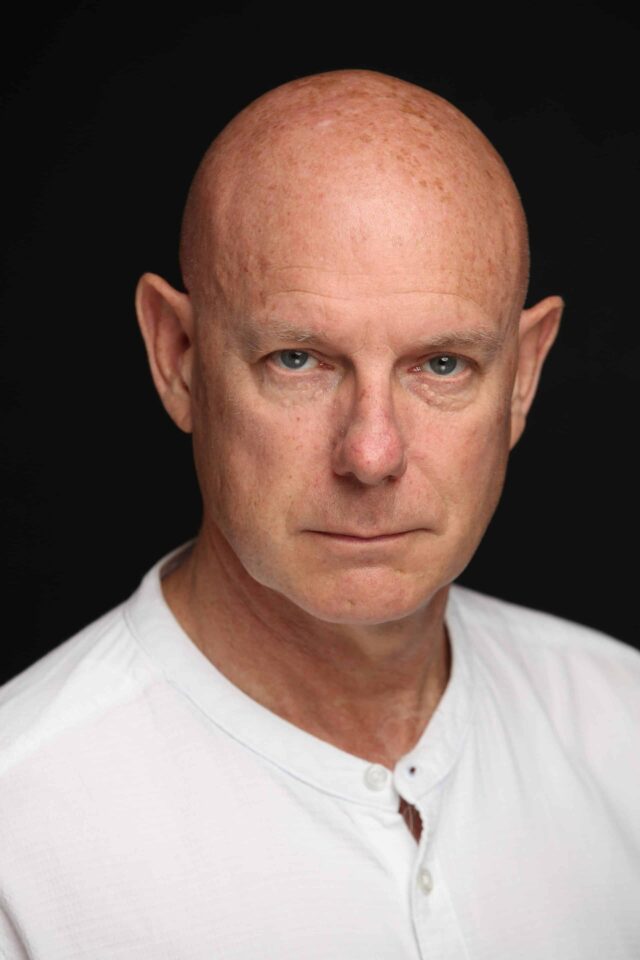 Alex Crow mind reader headshot