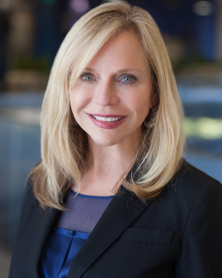 Amy Cappellanti Wolf