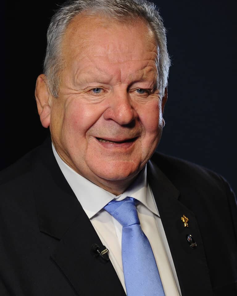 Bill Beaumont MBE rugby legend and after dinner speaker, sports speaker