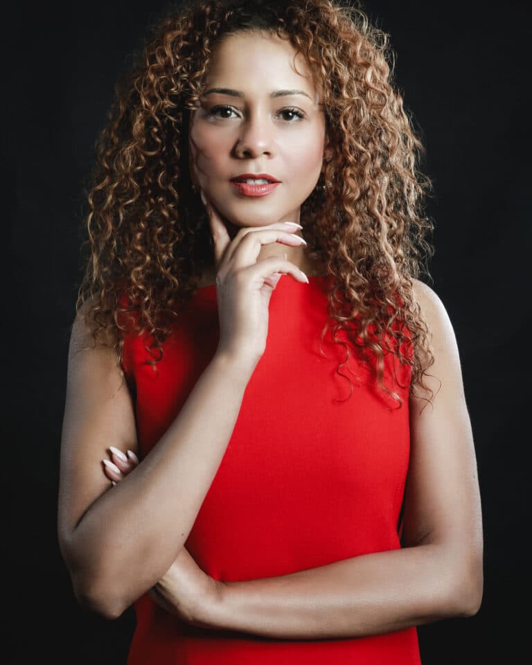 Miranda Brawn, keynote speaker looking at camera