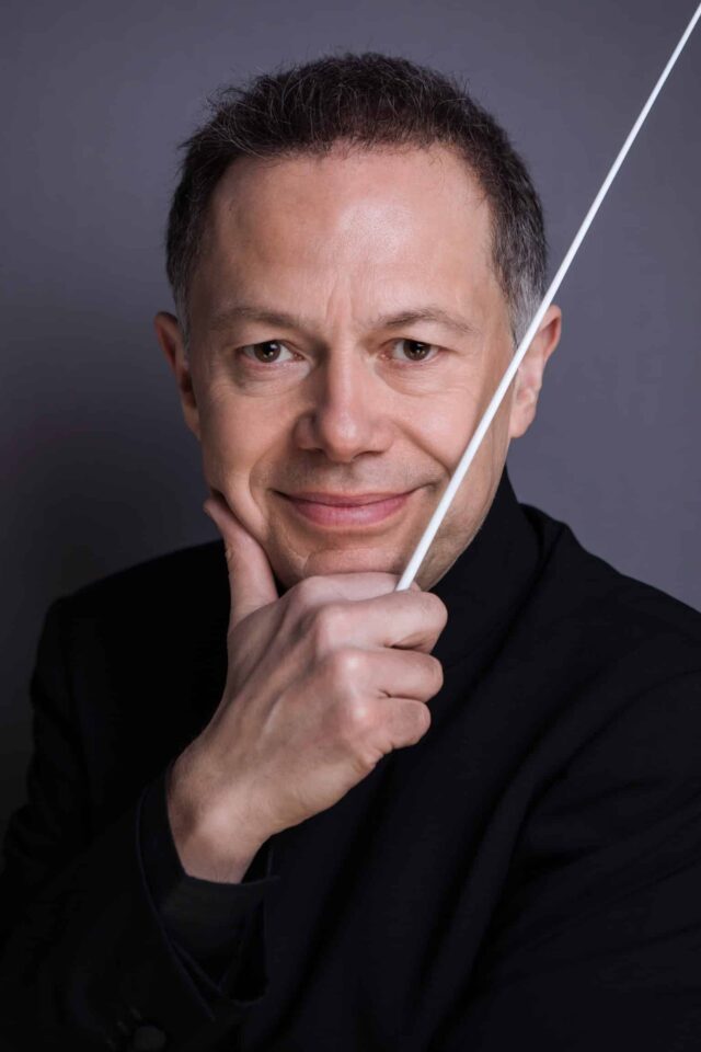 Dominic Alldis keynote speaker and musician