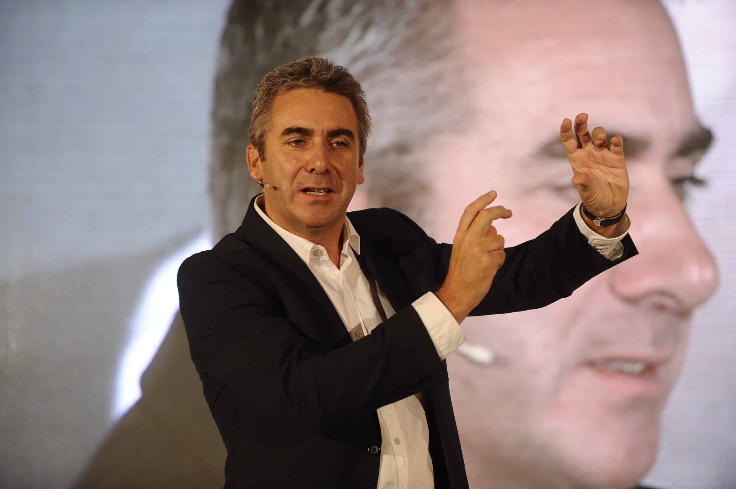 Book Peter Fisk | Futurist Speaker