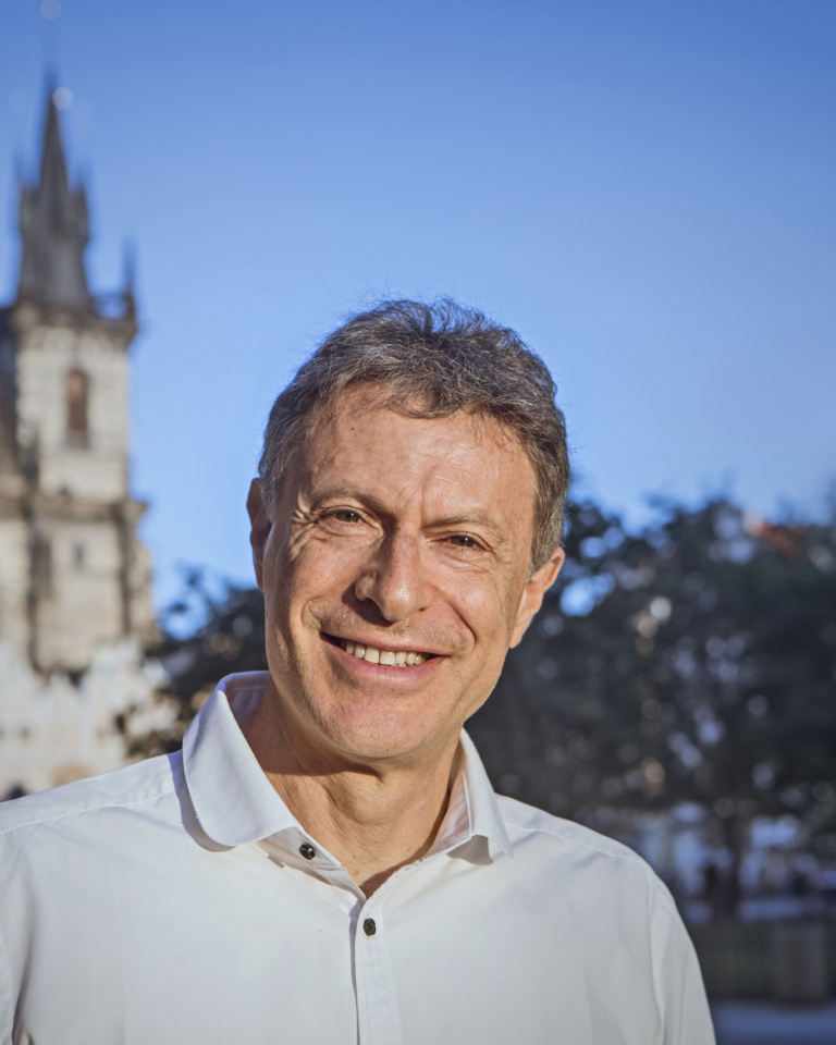 Dr Philippe Rosinski keynote speaker